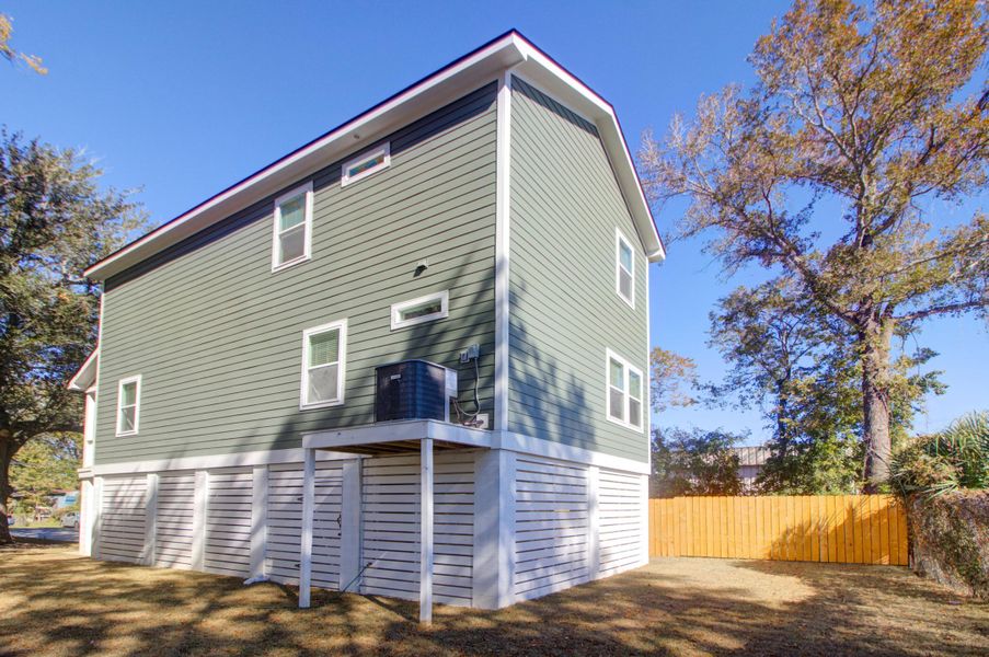 Exterior details and patio area of a home in , North Charleston (Image 2).