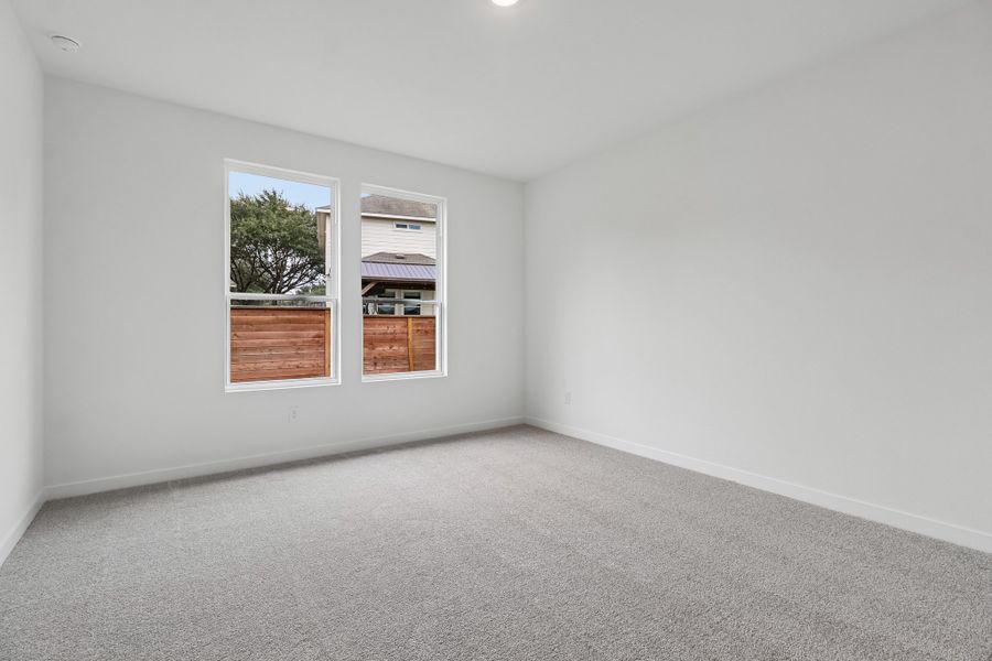 Spacious, unfurnished interior of a new home in Parkton Square, Kyle (Image 18).