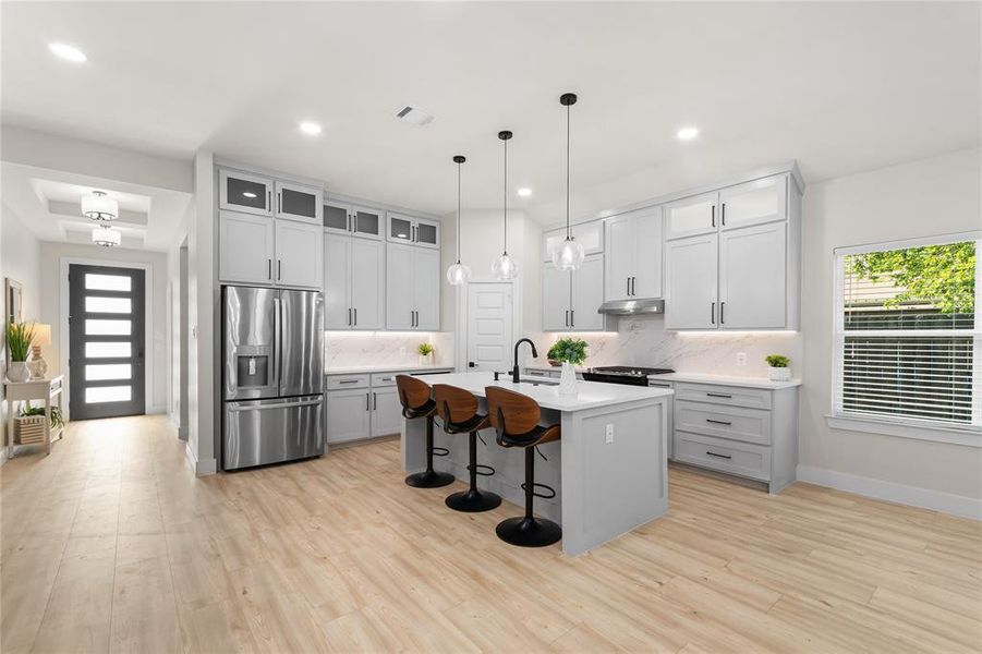 Furnished interior view inside a new home in , Dallas (Image 7).