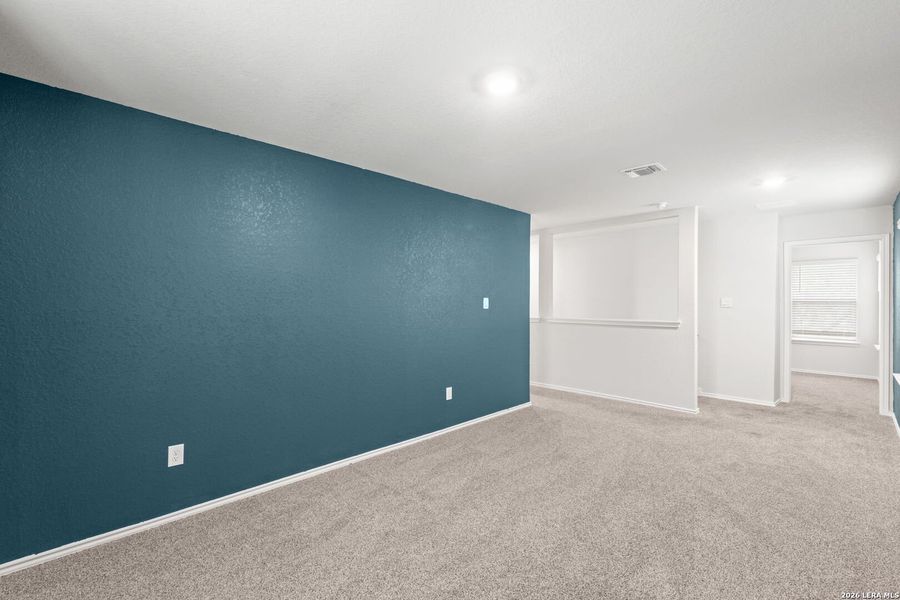 Spacious, unfurnished interior of a new home in Copper Canyon, Bulverde (Image 20).