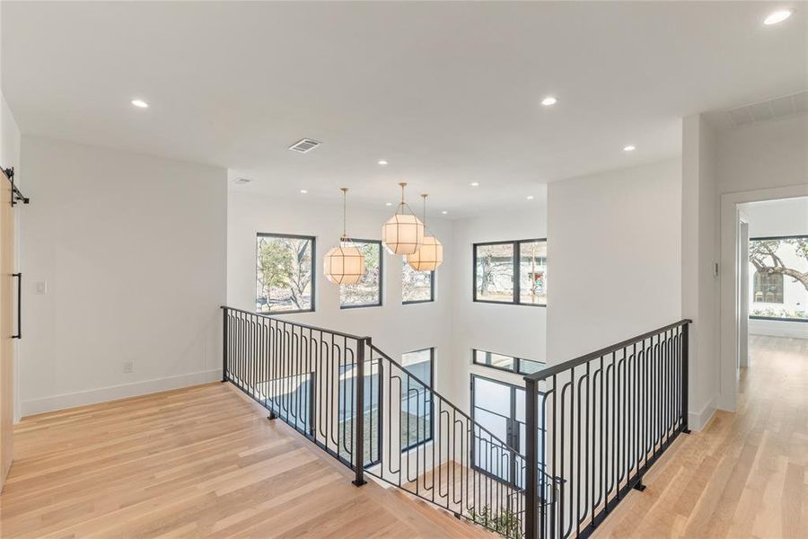 Image 38 of a home in .