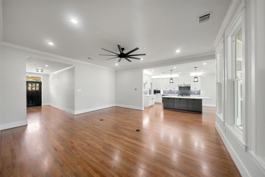 Spacious, unfurnished interior of a new home in , Houston (Image 30). Spacious, unfurnished interior of a new home in , Houston (Image 30).