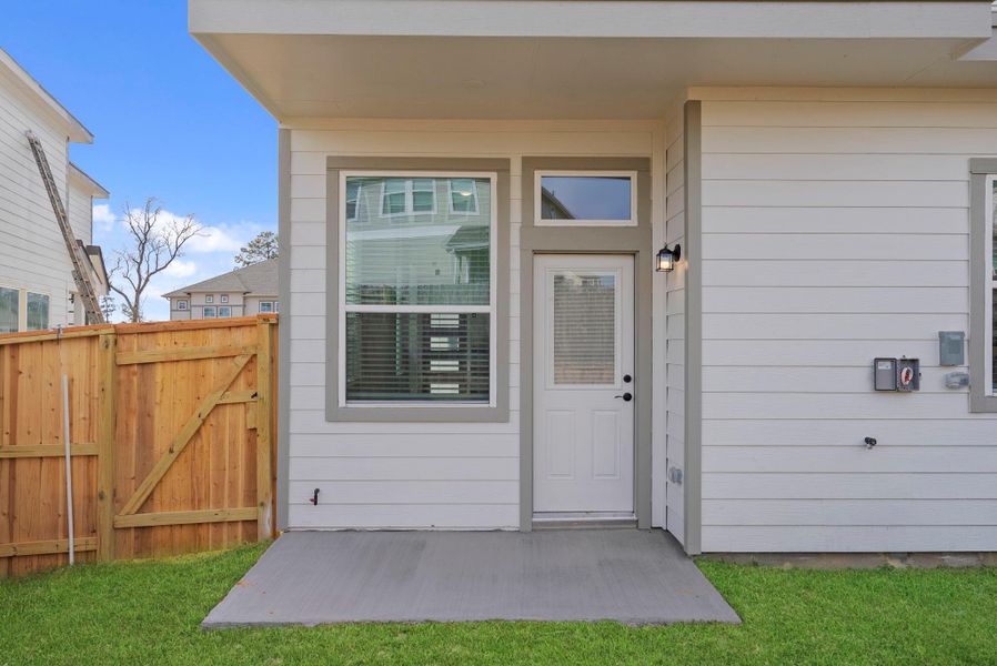 Exterior details and patio area of a home in Woodforest, Montgomery (Image 4). Exterior details and patio area of a home in Woodforest, Montgomery (Image 4).