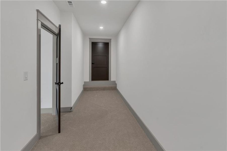 Image 24 of a home in . Image 24 of a home in .