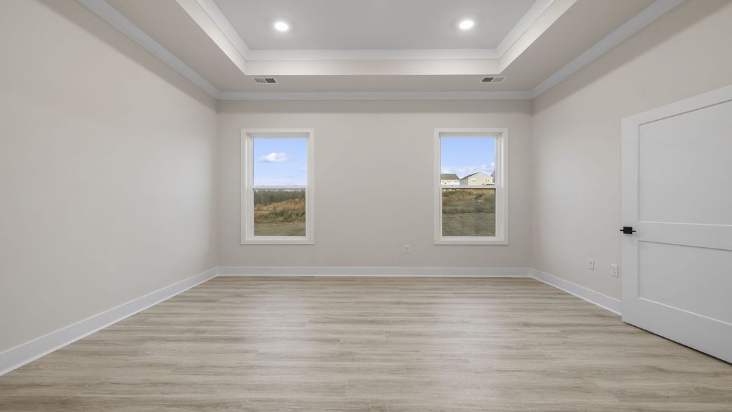 Spacious, unfurnished interior of a new home in Whitehawk Meadows, Travelers Rest (Image 27).