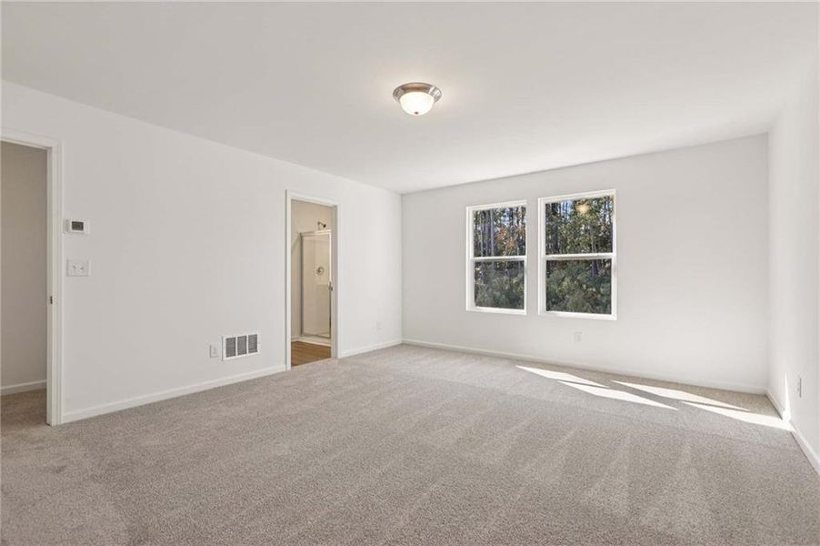 Spacious, unfurnished interior of a new home in Langston Reserve, Cartersville (Image 11).