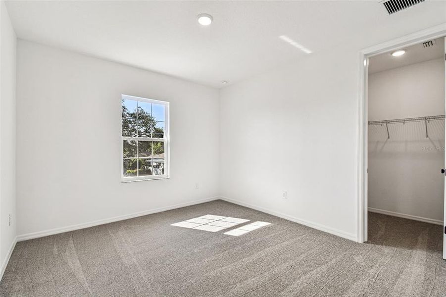 Spacious, unfurnished interior of a new home in City of Tampa, Tampa (Image 20). Spacious, unfurnished interior of a new home in City of Tampa, Tampa (Image 20).