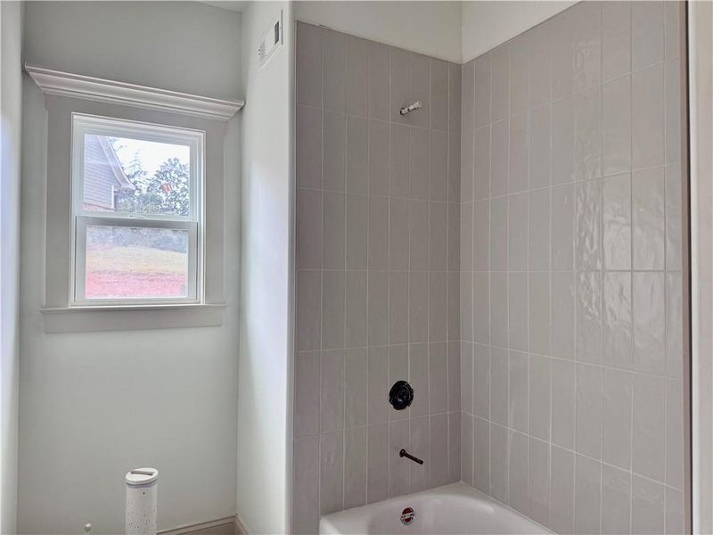 Close-up of interior finishes inside a home in , Carrollton (Image 10).