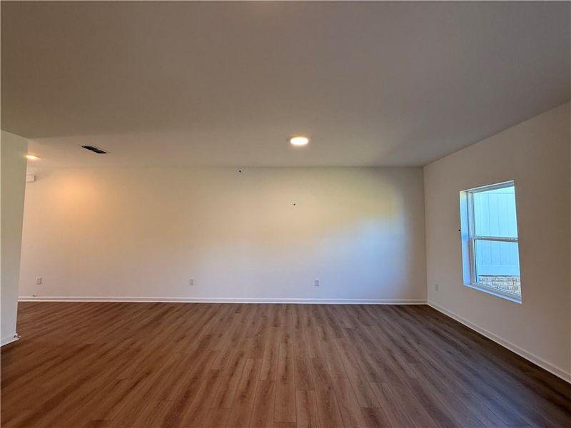 Spacious, unfurnished interior of a new home in Leydenview, Mableton (Image 29). Spacious, unfurnished interior of a new home in Leydenview, Mableton (Image 29).