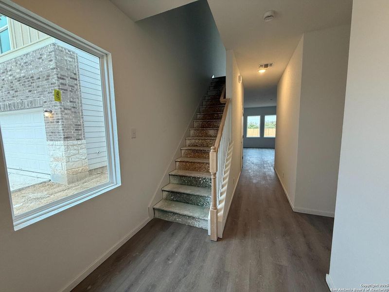 Spacious, unfurnished interior of a new home in Meadows at Hennersby Hollow 40's, San Antonio (Image 16).