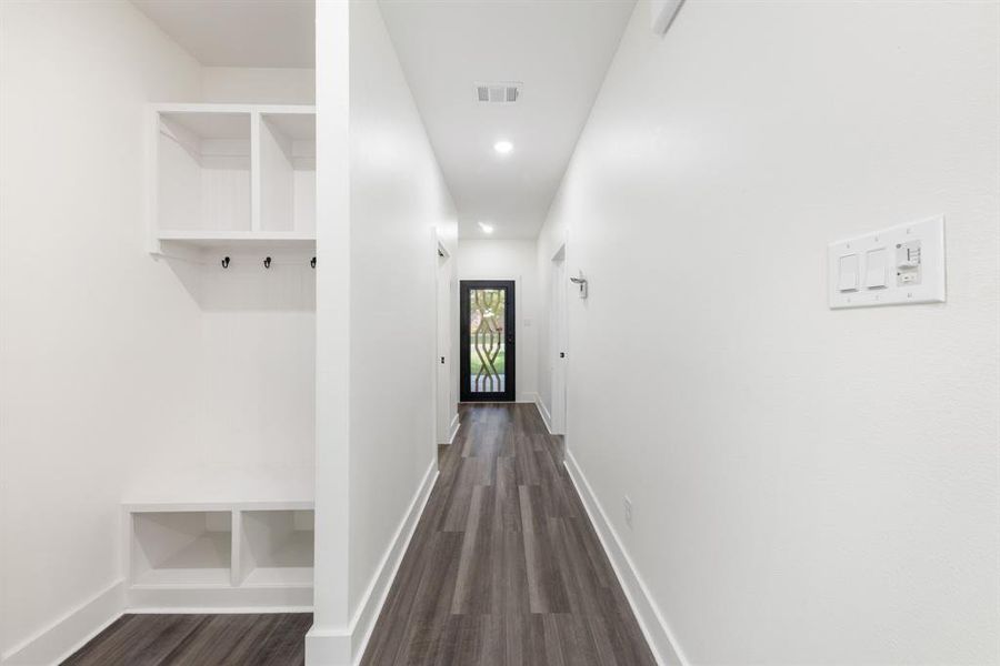 Image 28 of a home in . Image 28 of a home in .