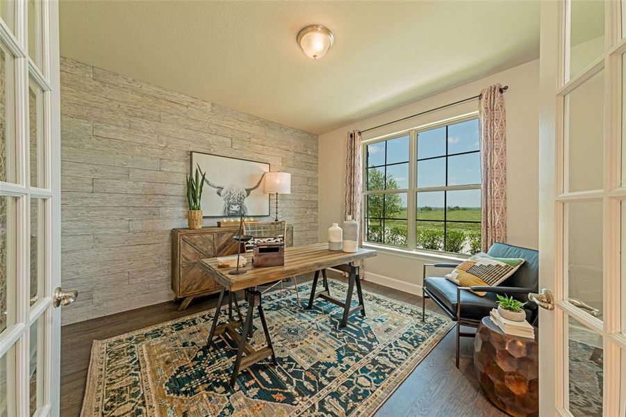 Beazer Homes Valencia on the Lake Avalon Floorplan. This is not a photo of the actual home, but is a photo of the Avalon floorplan.