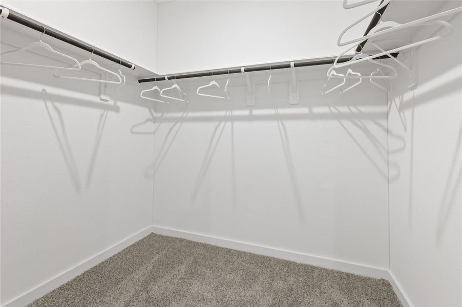 Spacious, unfurnished interior of a new home in Holly Ridge, Rosenberg (Image 20).