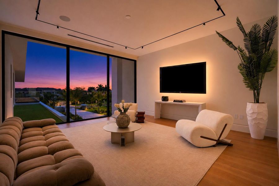 Master Lounge