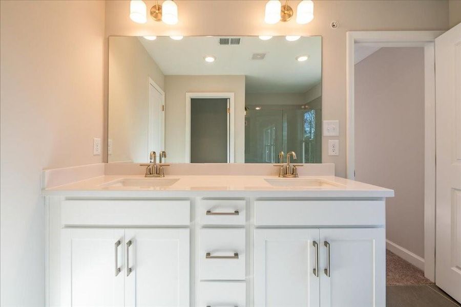 Image 25 of a home in River Walk Place.