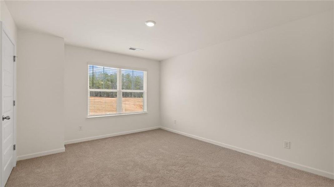 Spacious, unfurnished interior of a new home in Westland, Bogart (Image 26).