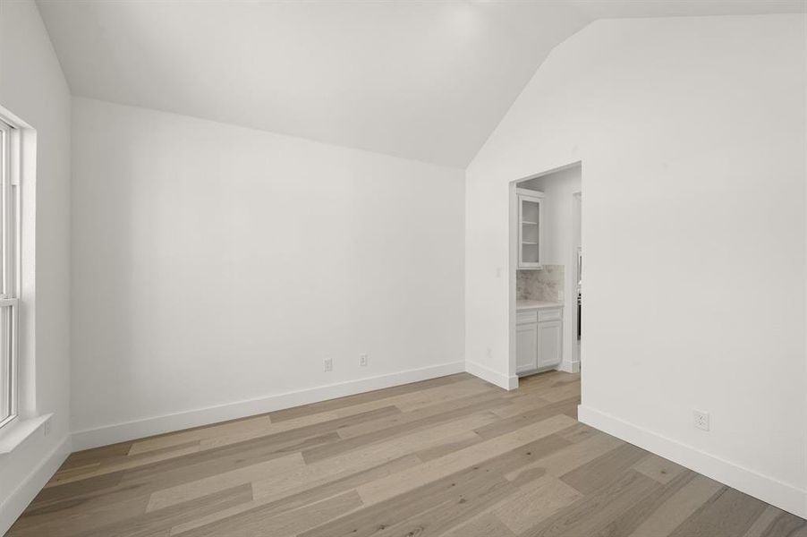 Spacious, unfurnished interior of a new home in Westside Preserve, Midlothian (Image 27).