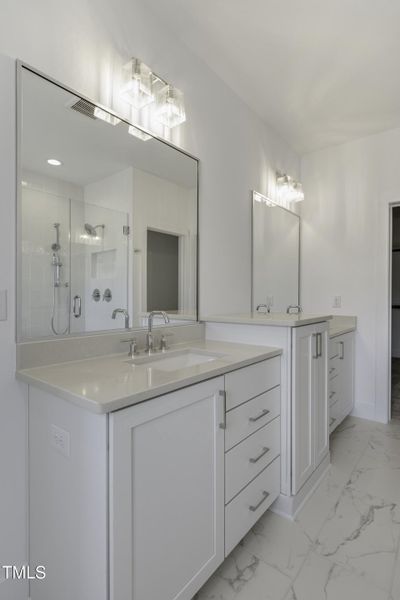 Wimb interior - master vanity