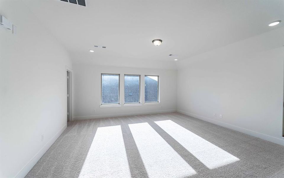 Spacious, unfurnished interior of a new home in La Terra, Celina (Image 9). Spacious, unfurnished interior of a new home in La Terra, Celina (Image 9).
