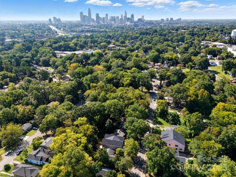 Image 40 of a home in .