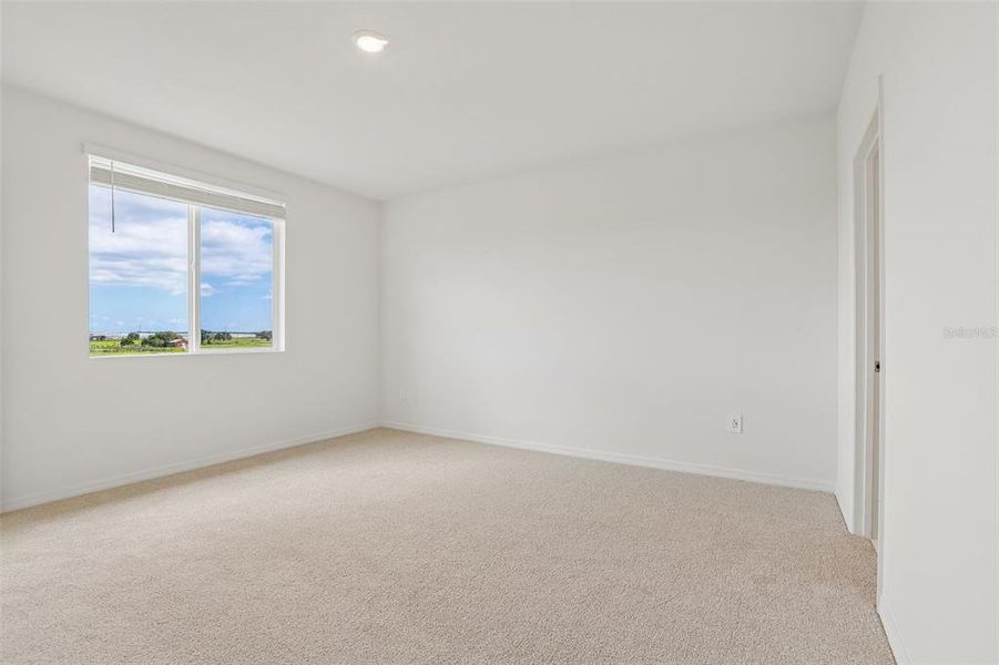 Spacious, unfurnished interior of a new home in Benton Hills - Classic Series, Brooksville (Image 24).