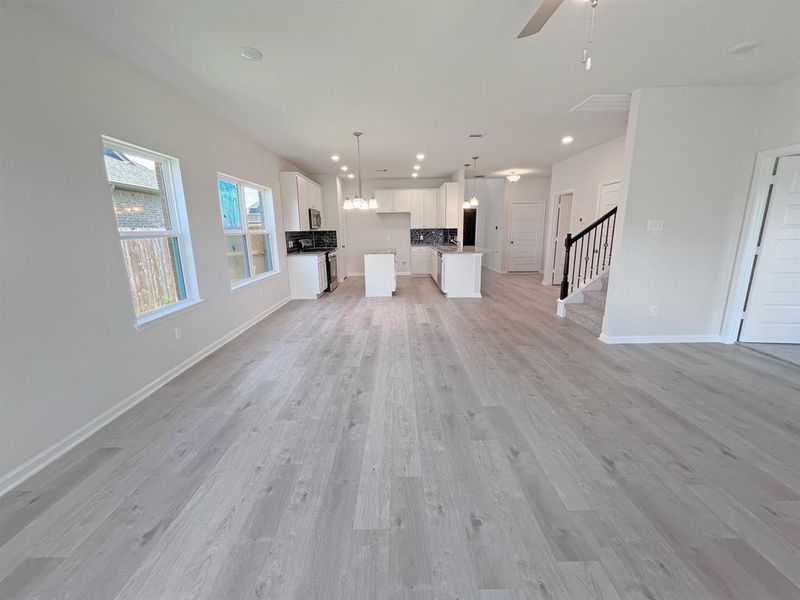 Spacious, unfurnished interior of a new home in , Blue Ridge (Image 13).