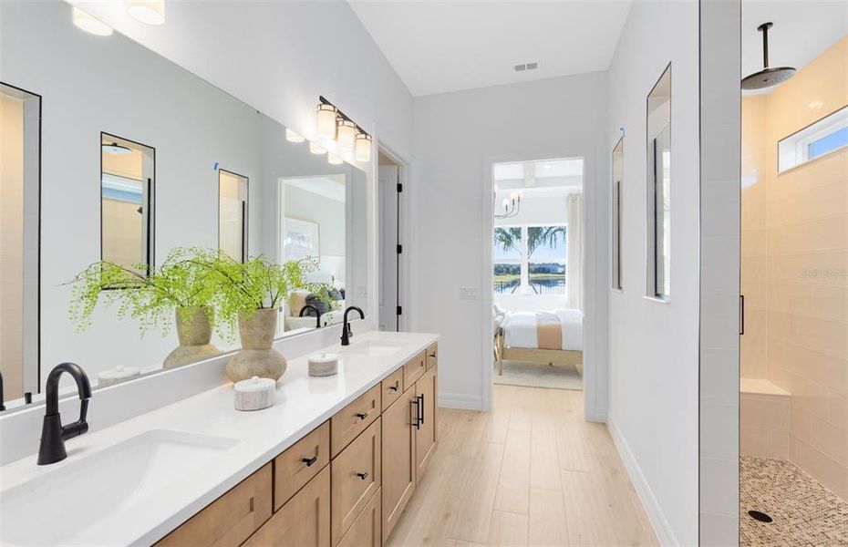 Furnished interior view inside a new home in Del Webb Minneola, Minneola (Image 24).