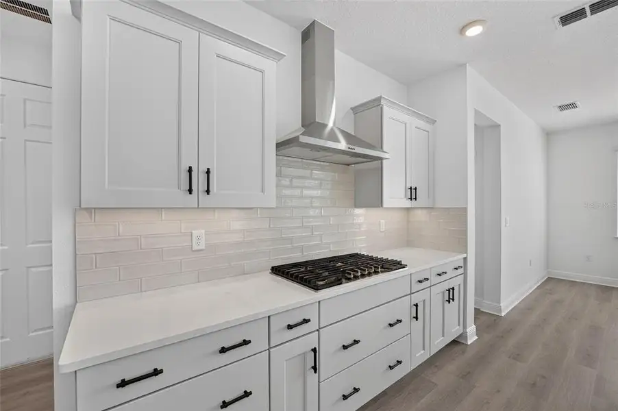 Furnished interior view inside a new home in , Ocala (Image 9).