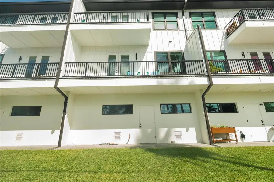 Exterior details and patio area of a home in , Madeira Beach (Image 27).