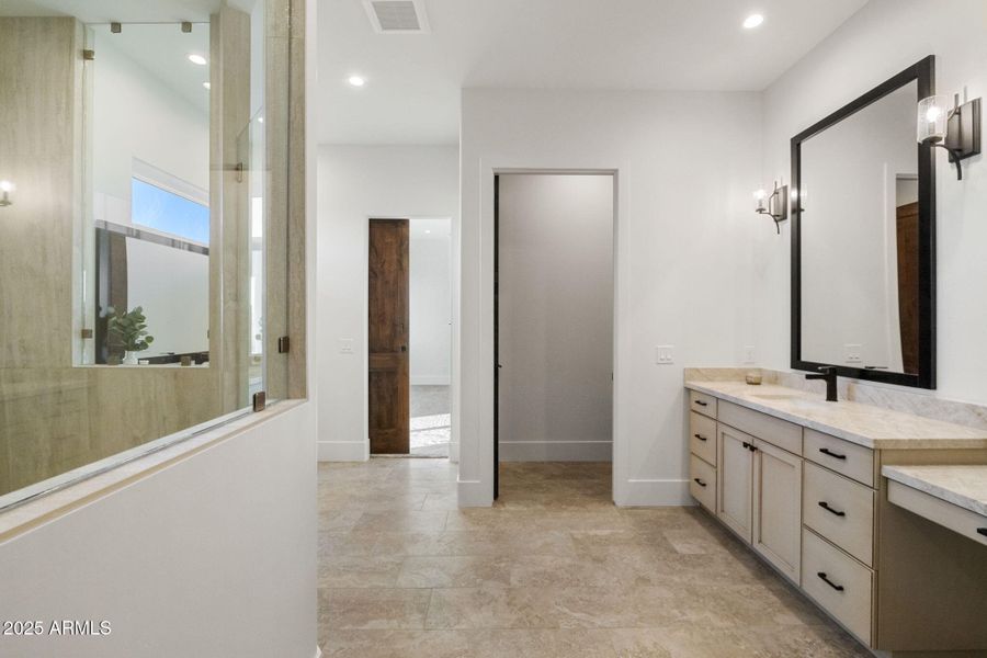 41-Primary Bathroom_7 41-Primary Bathroom_7