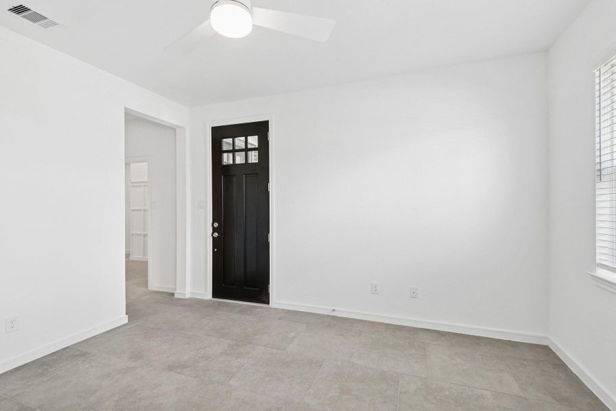 Spacious, unfurnished interior of a new home in Harvest Pointe, Needville (Image 24). Spacious, unfurnished interior of a new home in Harvest Pointe, Needville (Image 24).