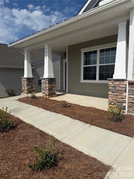 Exterior details and patio area of a home in Roselyn, Lancaster (Image 13).