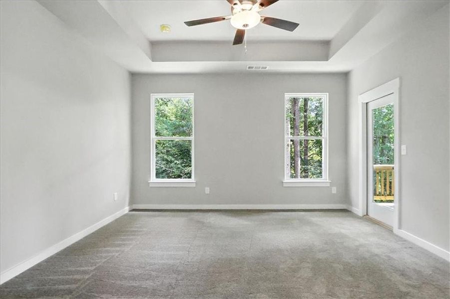 Spacious, unfurnished interior of a new home in Traditions of Braselton, Jefferson (Image 20).