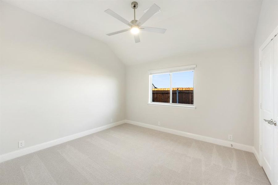 Spacious, unfurnished interior of a new home in Timberbrook, Justin (Image 30).