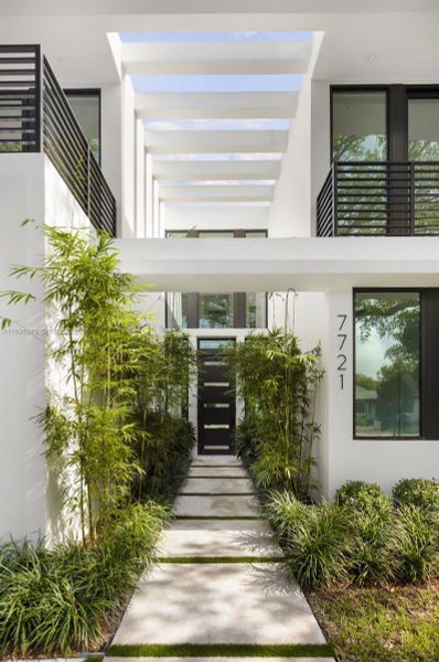 Exterior details and patio area of a home in , South Miami (Image 29).
