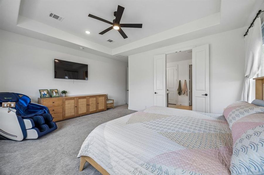 Furnished interior view inside a new home in , Prosper (Image 5).