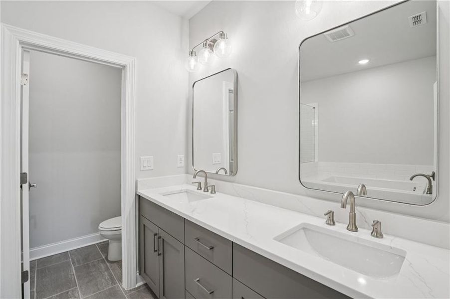 Furnished interior view inside a new home in Ward's Crossing Townhomes, Johns Creek (Image 7).