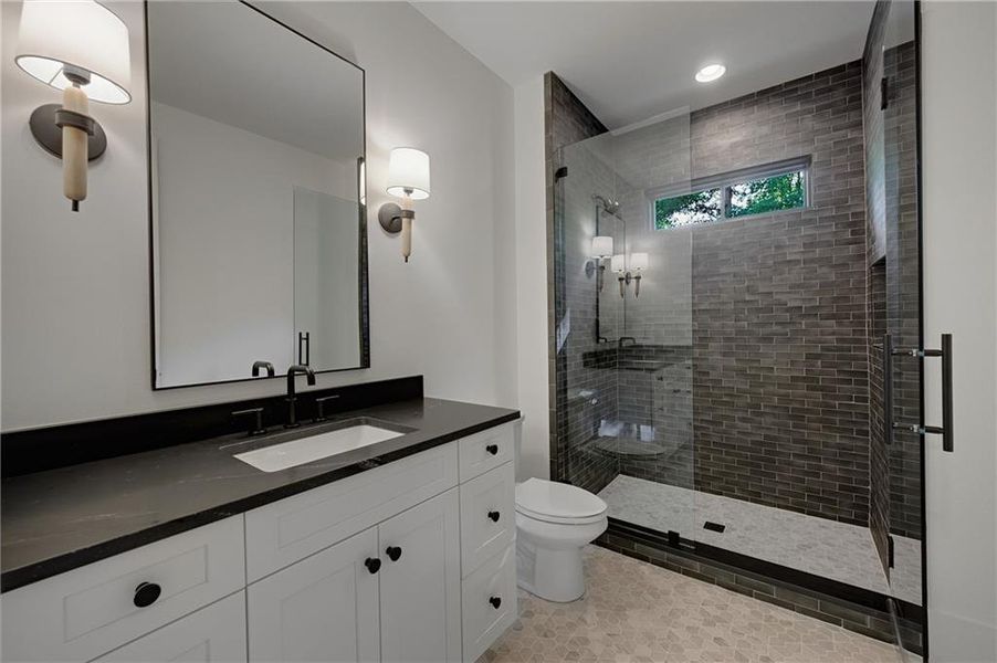 Furnished interior view inside a new home in , Alpharetta (Image 47).
