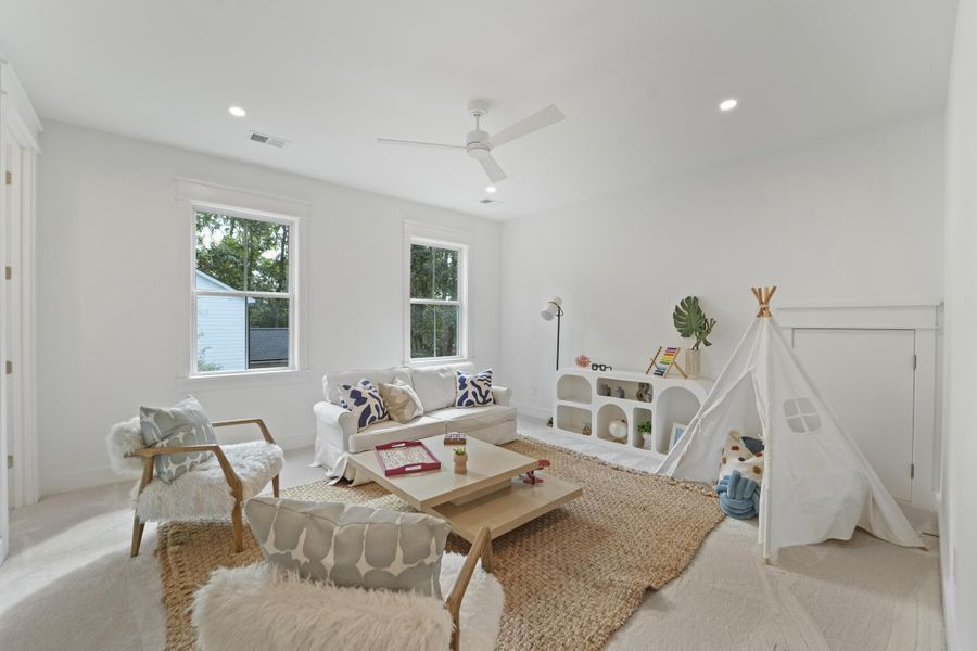 Furnished interior view inside a new home in , Hollywood (Image 52).