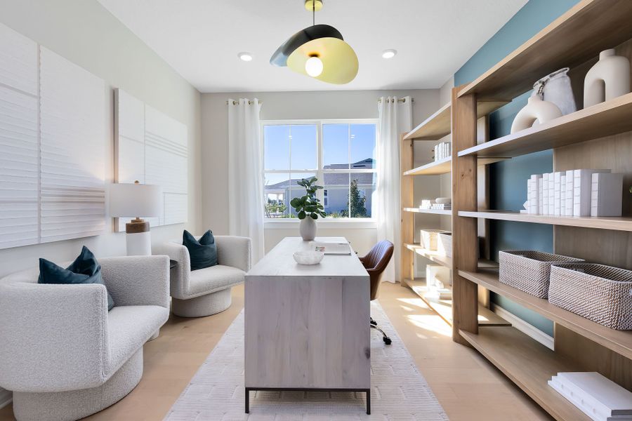 Furnished interior view inside a new home in Silverleaf Oaks, Winter Garden (Image 6). Furnished interior view inside a new home in Silverleaf Oaks, Winter Garden (Image 6).