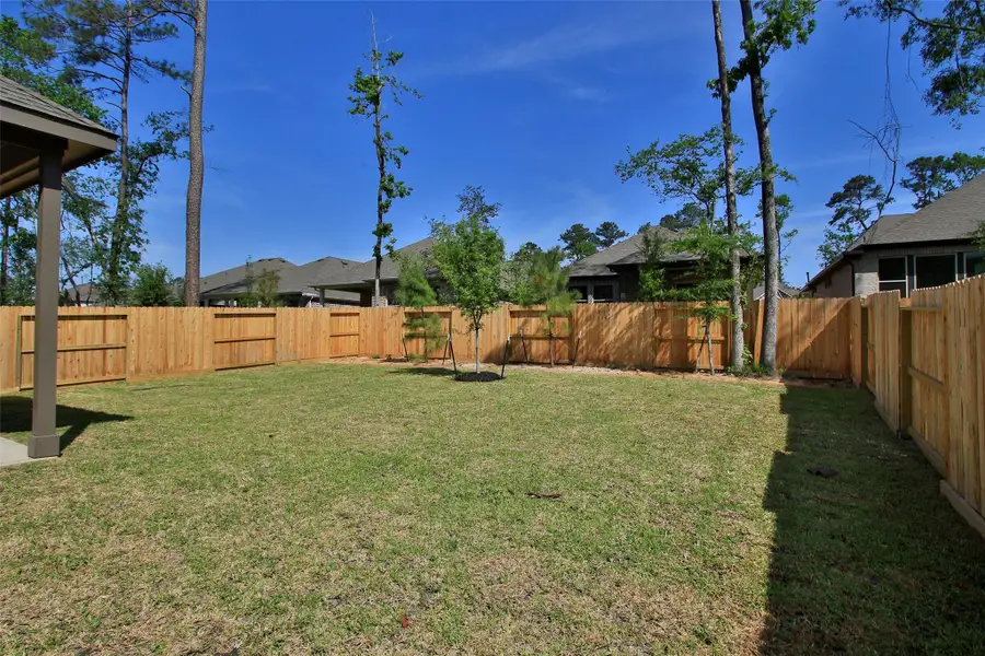Image 9 of a home in The Woodlands Hills. Image 9 of a home in The Woodlands Hills.