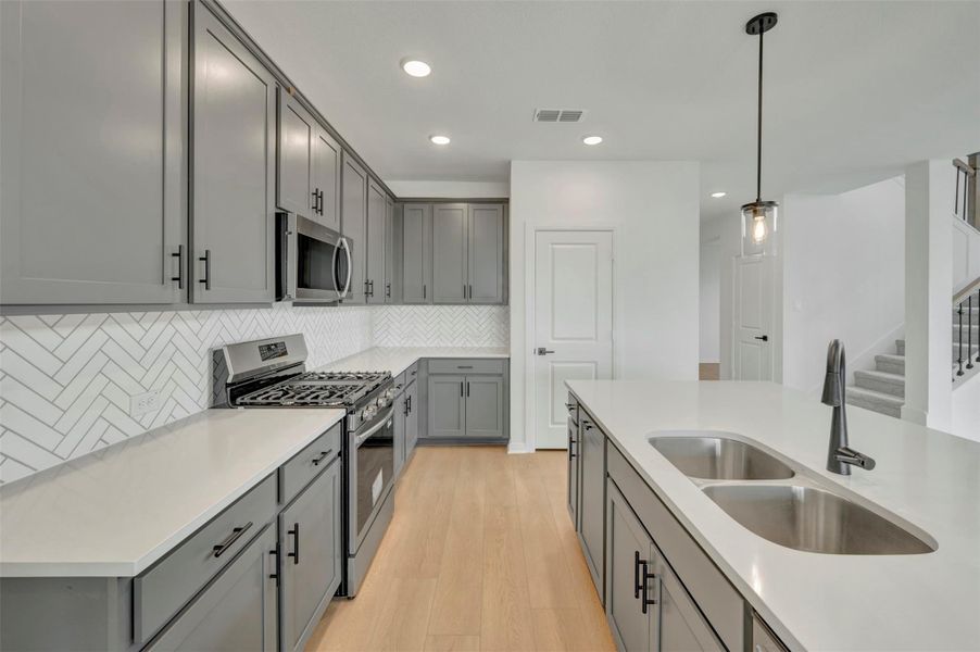 Furnished interior view inside a new home in Beacon Point at Lago Mar 50’ Homesites, Texas City (Image 12).