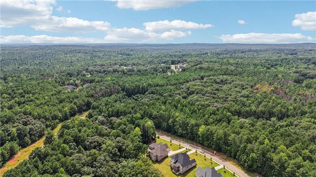 Image 84 of a home in .