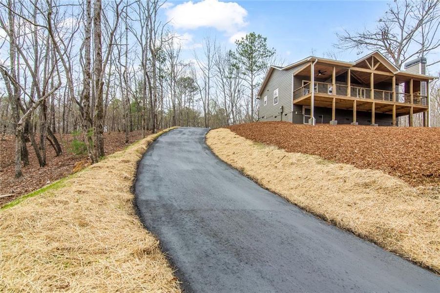 Image 69 of a home in .