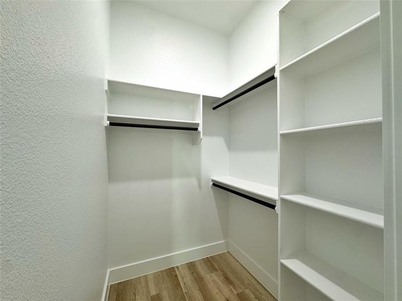 Spacious, unfurnished interior of a new home in , Greenville (Image 11).