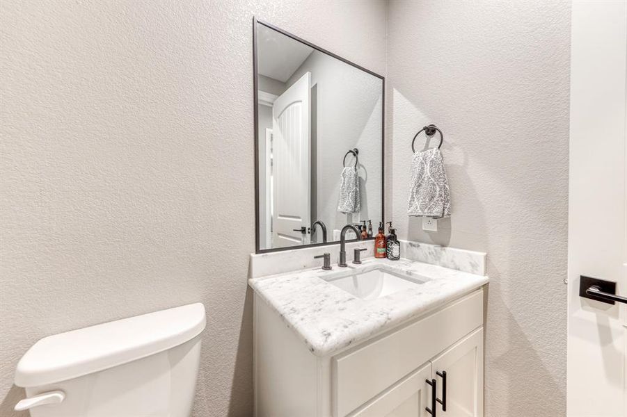Furnished interior view inside a new home in , Weatherford (Image 6).