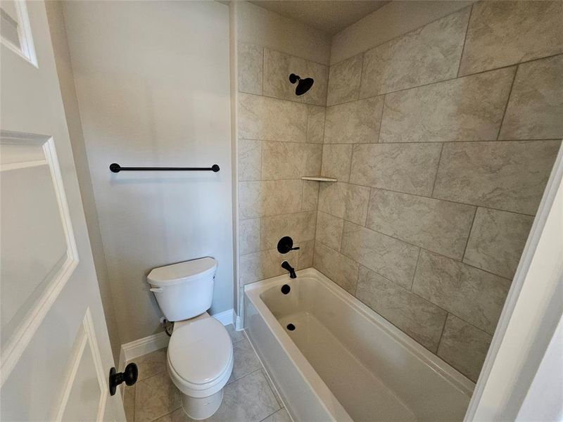 Furnished interior view inside a new home in Trails of Trenton, Trenton (Image 9).