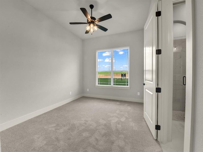 Spacious, unfurnished interior of a new home in , Weatherford (Image 33).