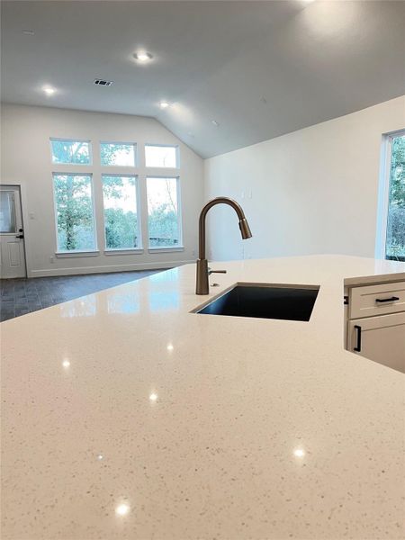 Large kitchen island for hosting!