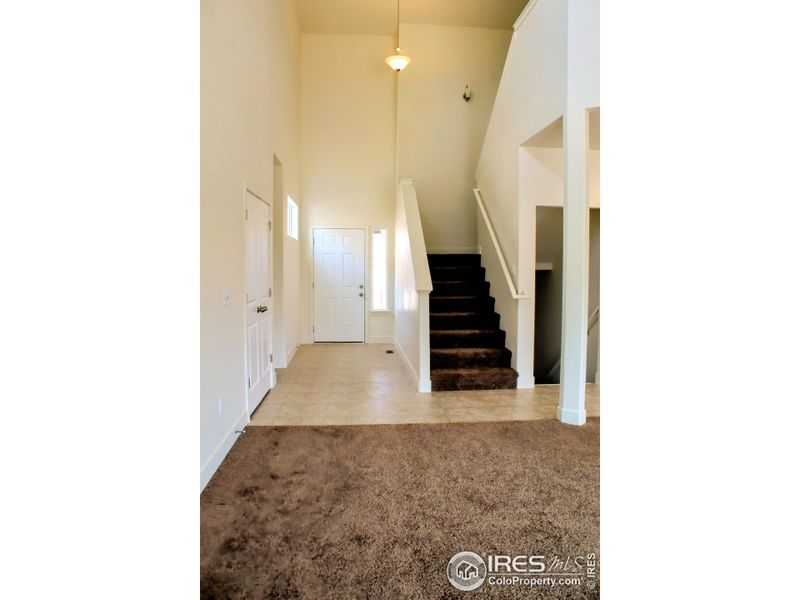 Spacious, unfurnished interior of a new home in , Johnstown (Image 9).